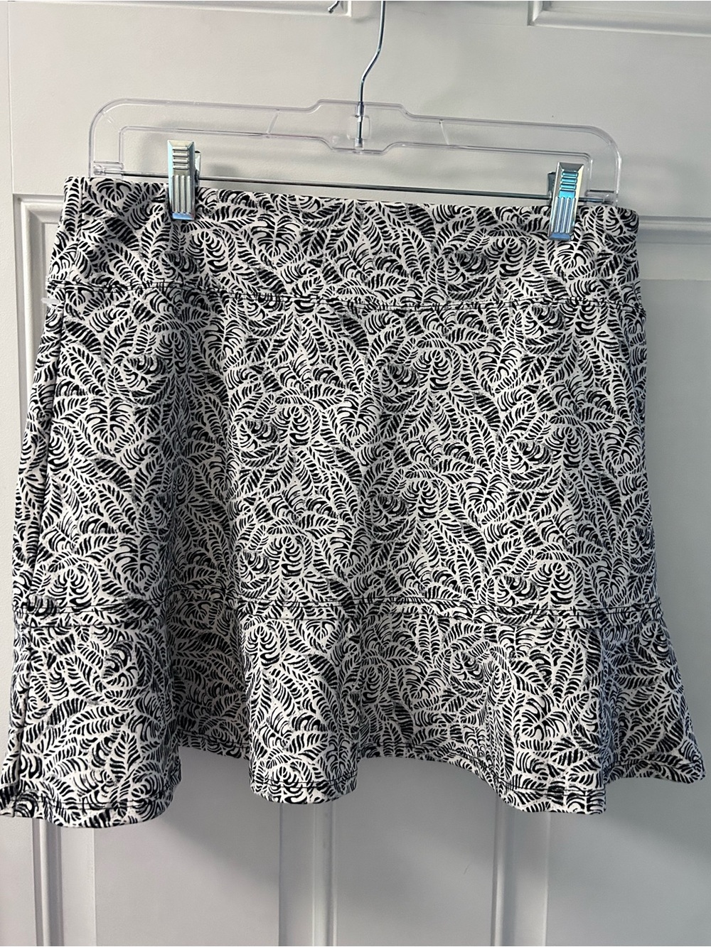 Tommy Bahama Black and White Printed Ruffle Hem Skirt